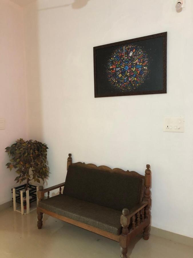 Candlehut Homestay Nīleshwar Екстериор снимка